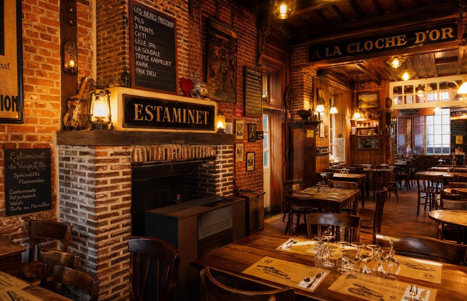 découvrez notre guide des meilleures adresses pour manger dans le vieux-lille, des restaurants typiques aux cafés gourmands, pour savourer des mets authentiques et délicieux.